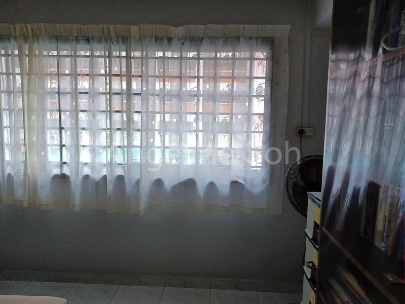 Common Room (HDB) for Rent in  216 Bishan Street 23 - Image 5